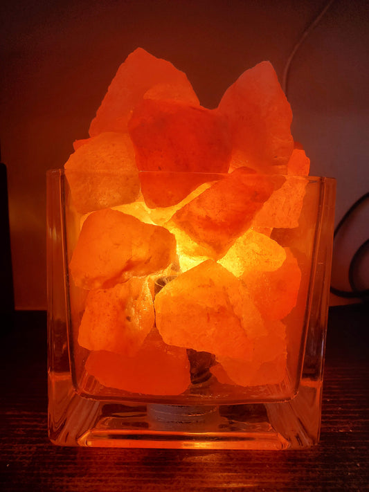 himalayan crystalitez salt lamp